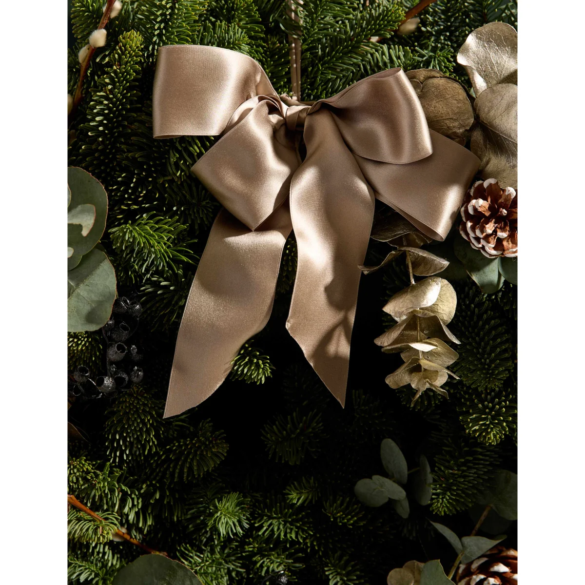 M&S Flower Market Real Festive Natural Wreath – image 2
