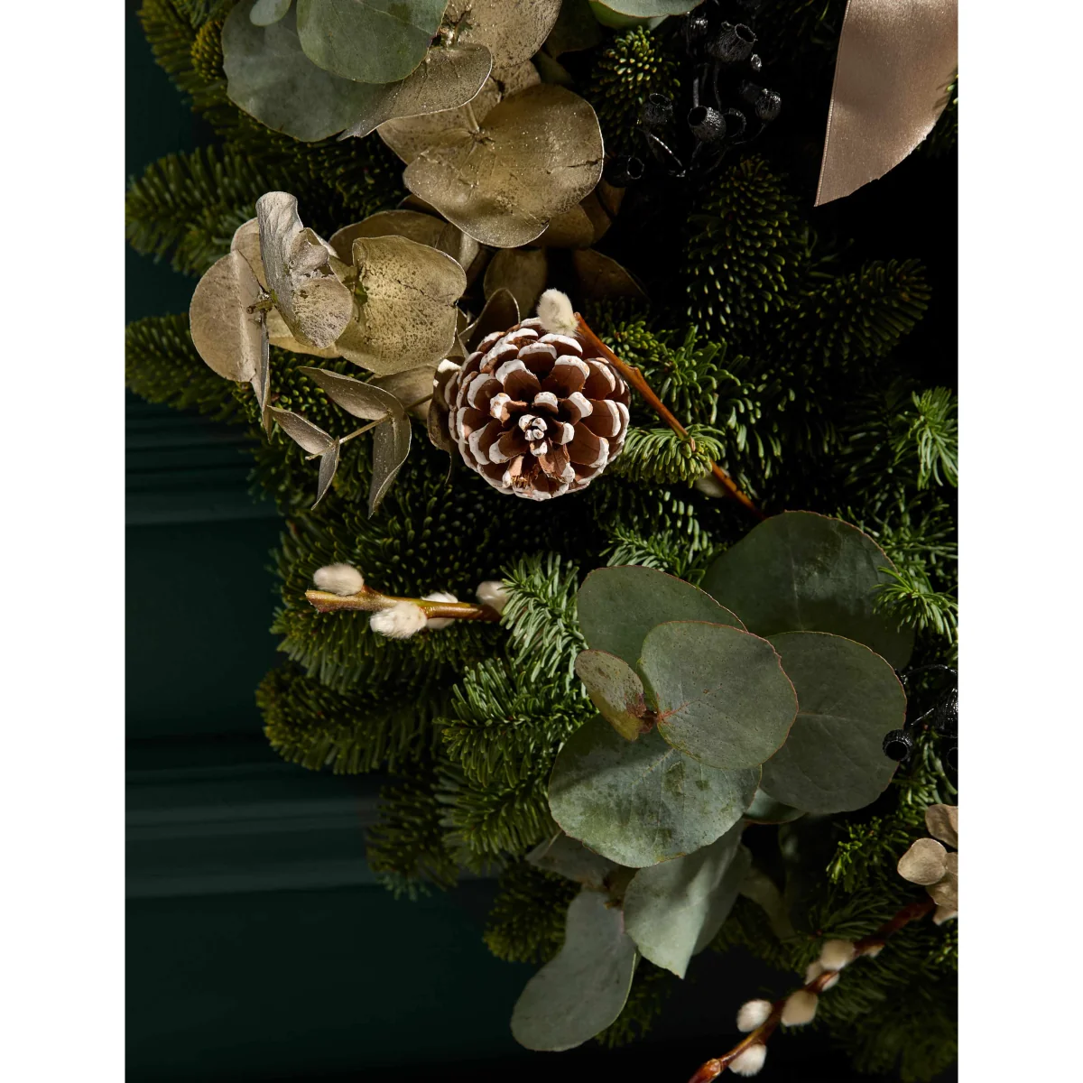 M&S Flower Market Real Festive Natural Wreath – image 6
