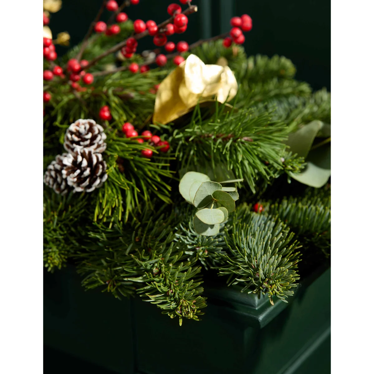 M&S Flower Market Real Festive Red Garland – image 4