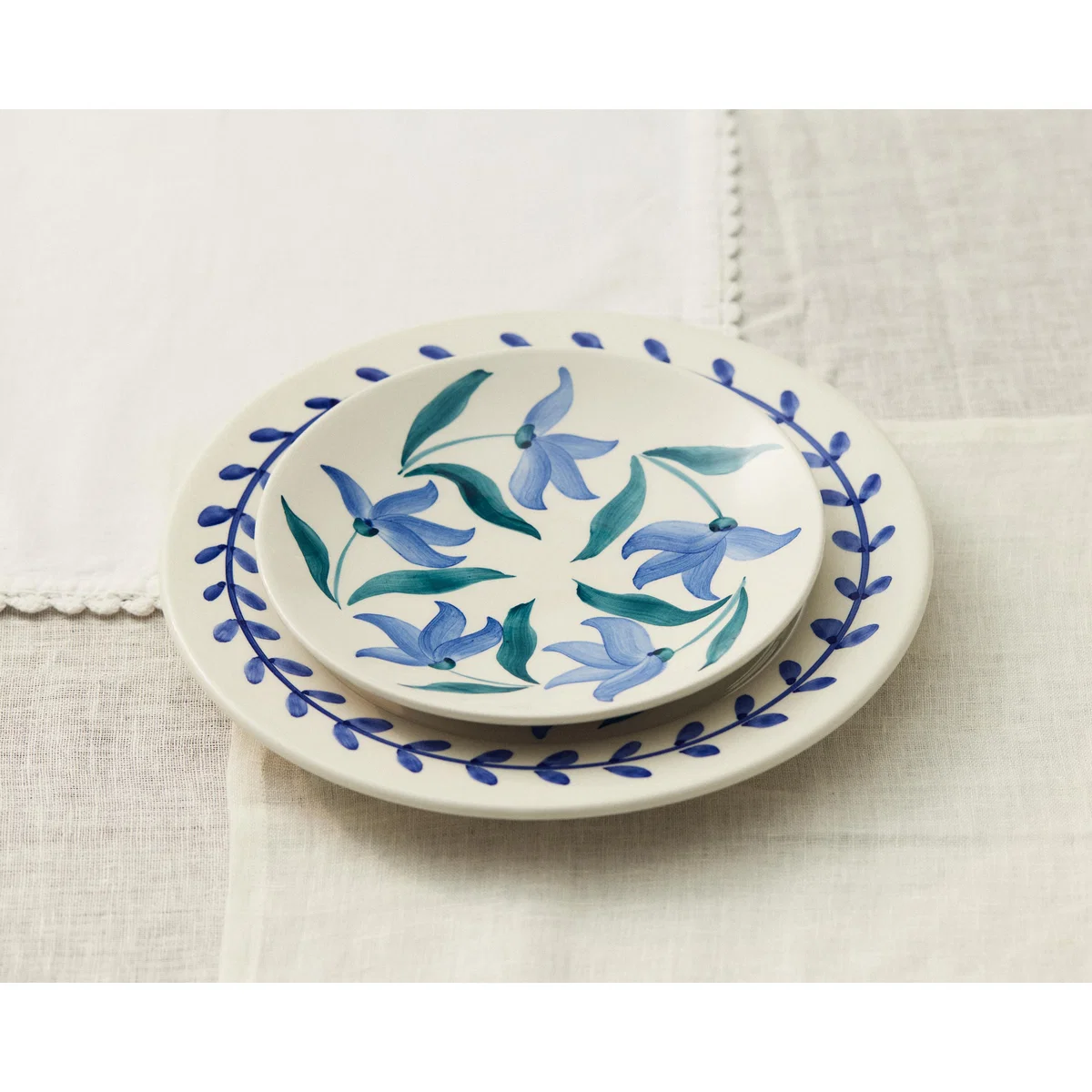 Mateus Flowers blossom dinner plate Ø28 cm White – image 2