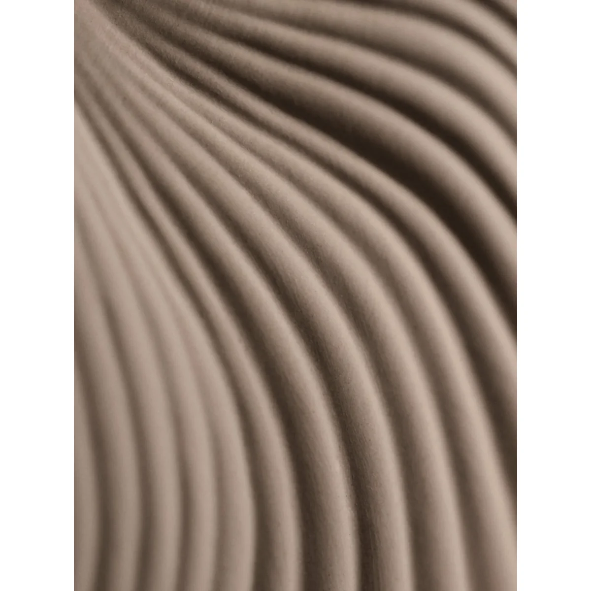 Ferm Living Shell flower pot Off-white 23x11.5x16 cm – image 5