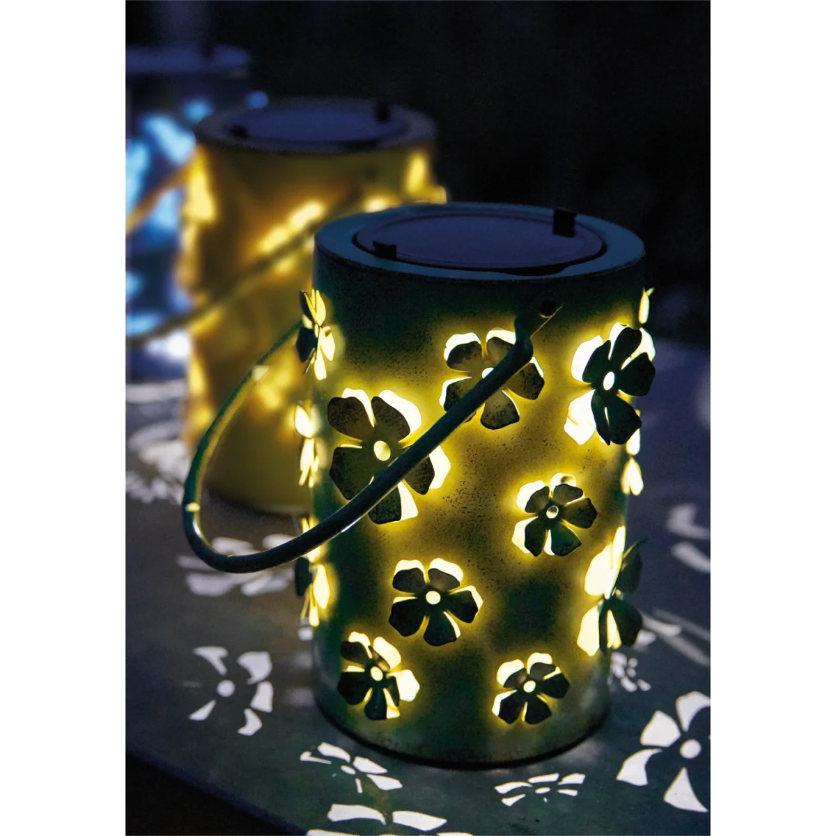 Luxform Daisy Flower Solar Yel (Each) - Yellow – image 2