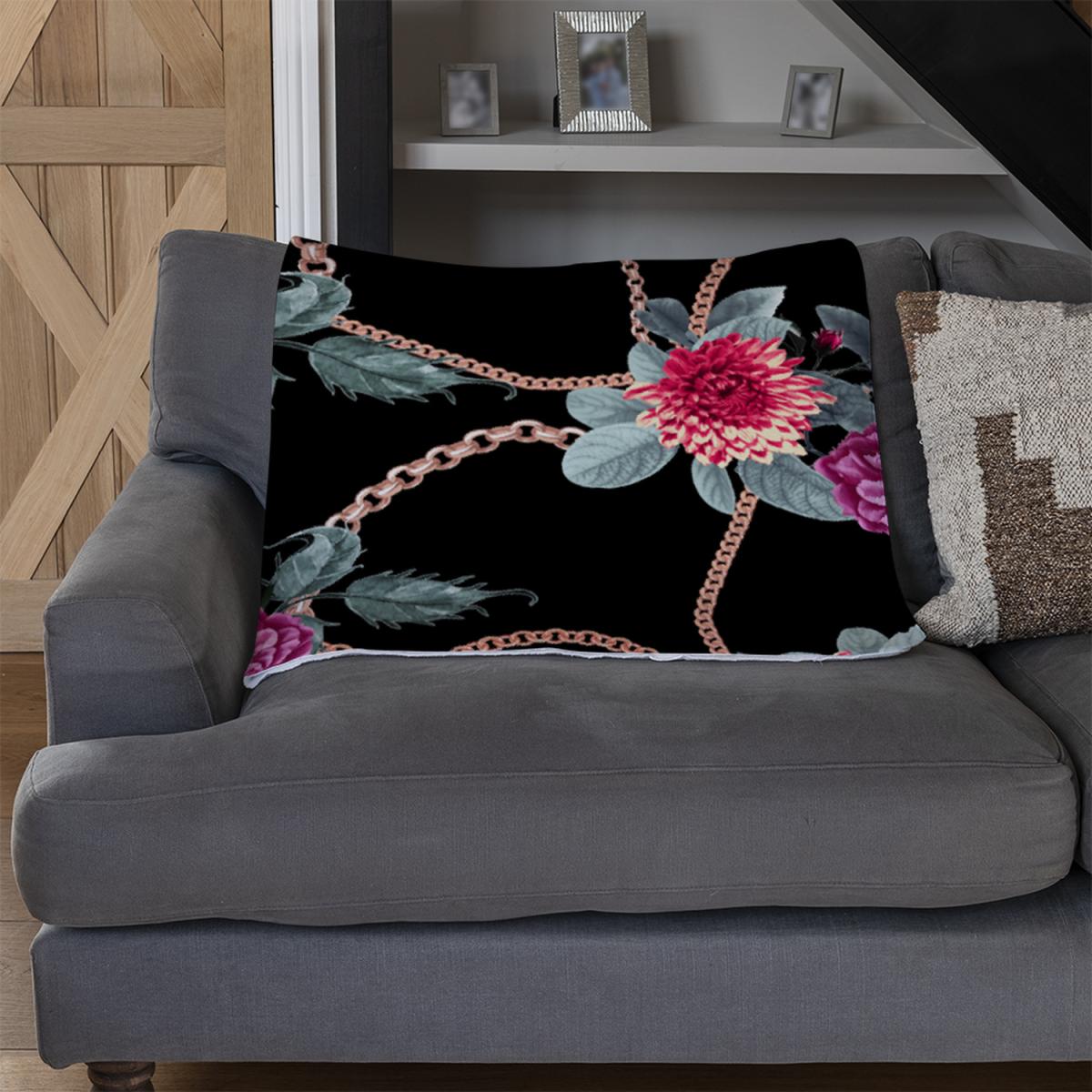 Chain And Flowers Pattern Blanket - Black – image 3