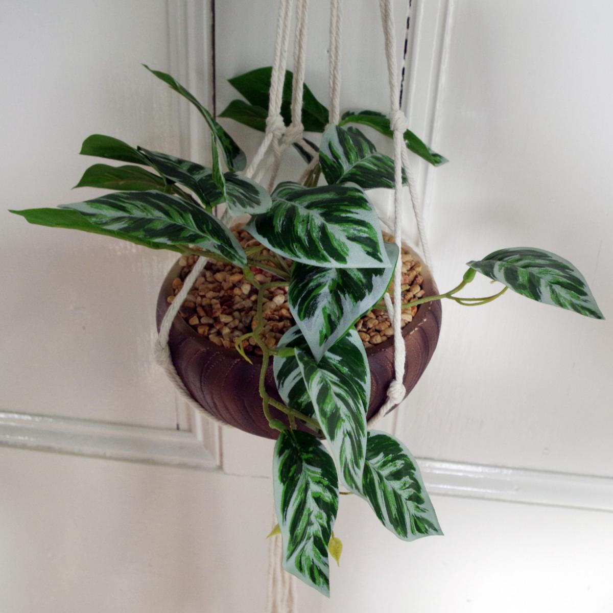 Hanging Artificial Potted Pothos Plant Planter - Green