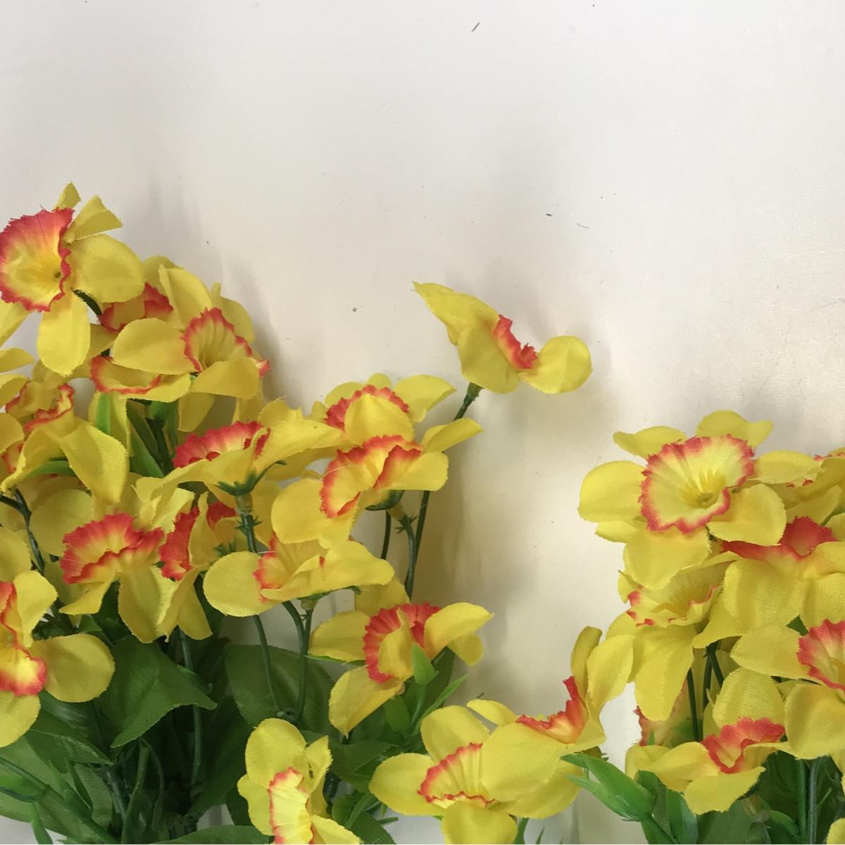 Pack of 2 Artificial Daffodil Flower Bush 36cm Yellow - Pack of 2 Daffodil Bushes – image 2