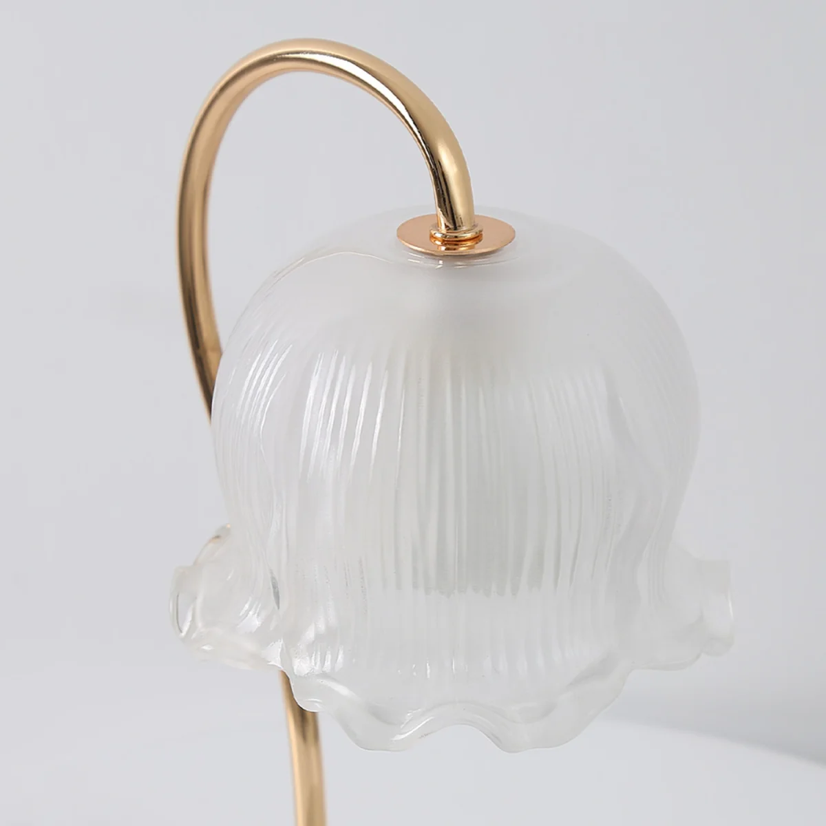 Flower Shaped Glass Candle Warmer Bedside Lamp - White – image 2