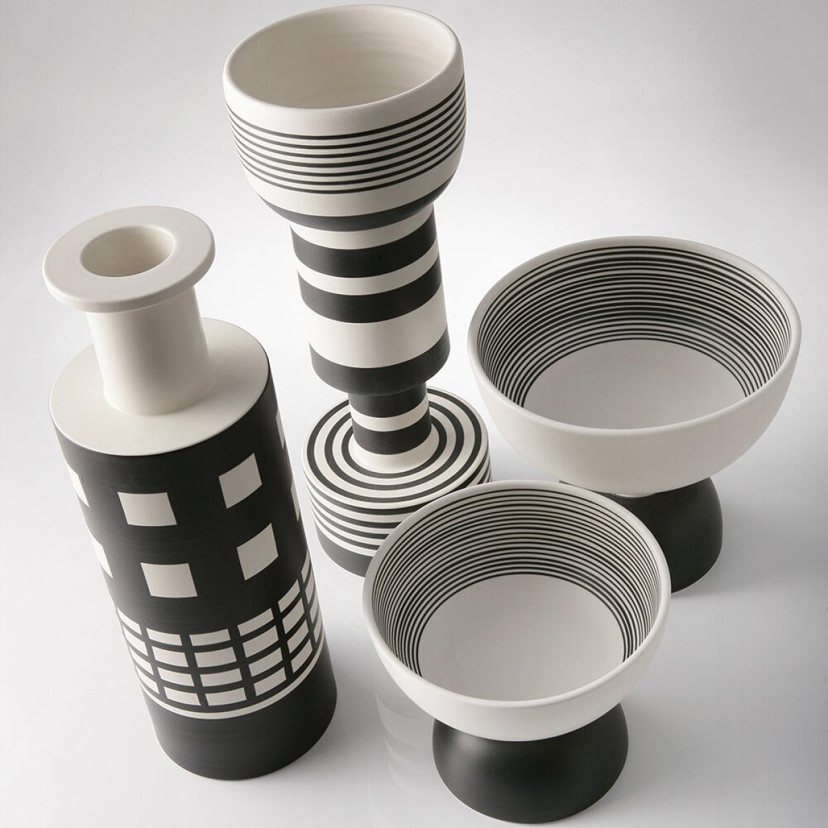 Bitossi - Calice Vase By Ettore Sottsass - Black/White – image 2