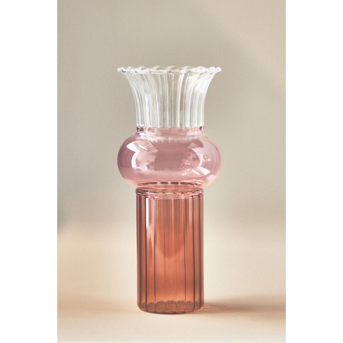 Claudia Pleated Glass Vase – image 3