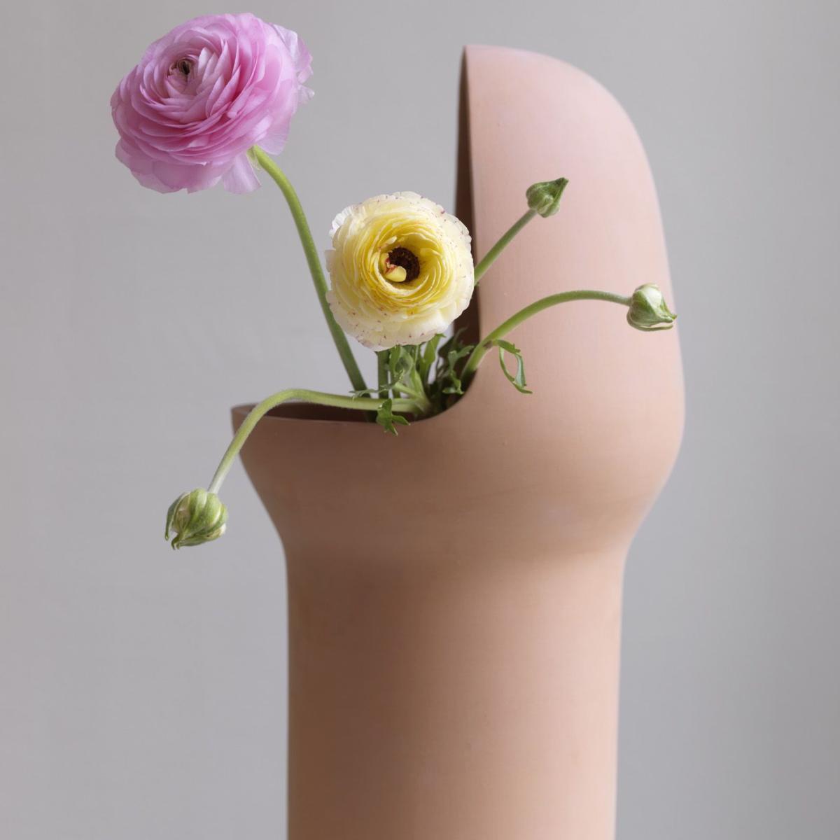 Gardenia Vases III – image 3