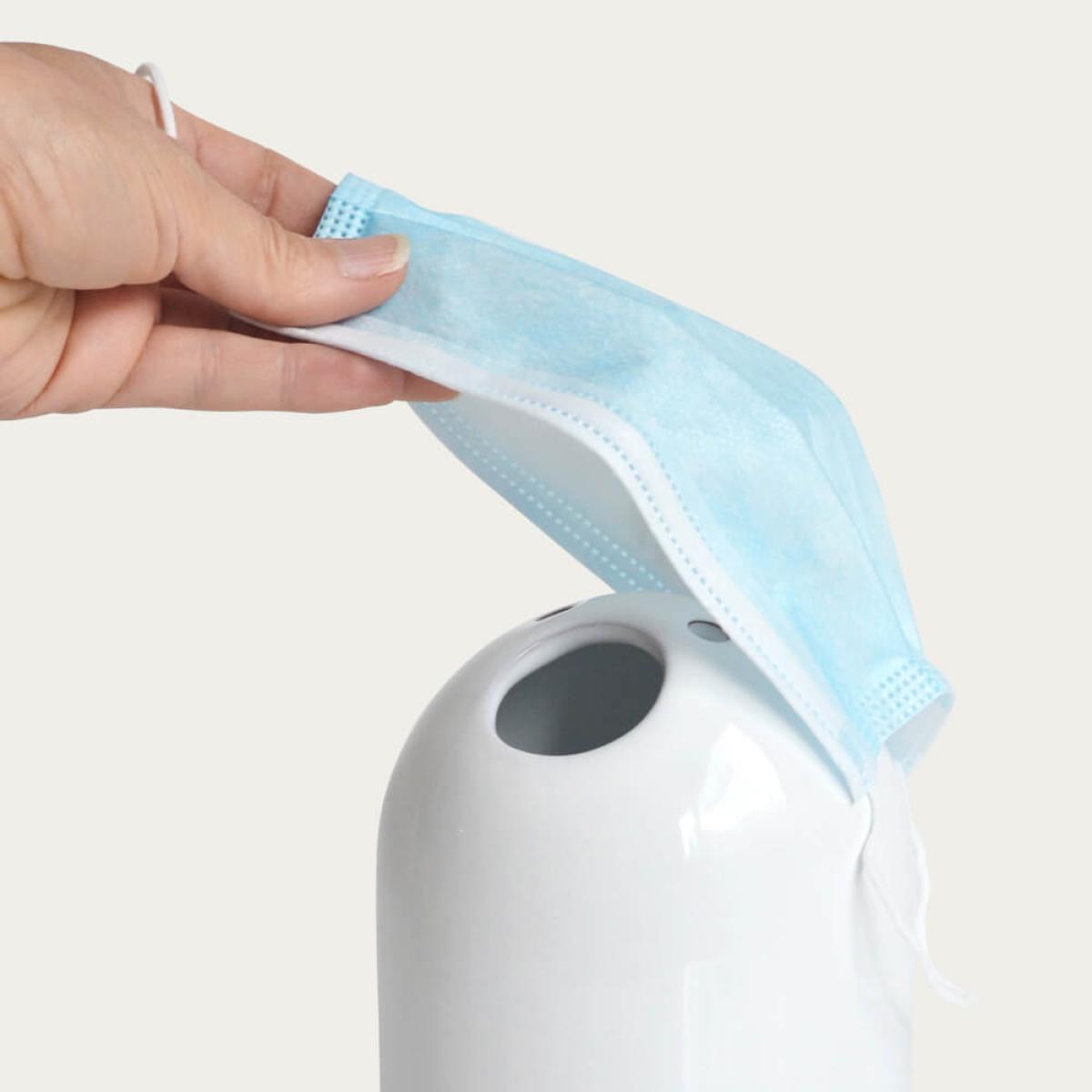 Vase - Mask Holder – image 4