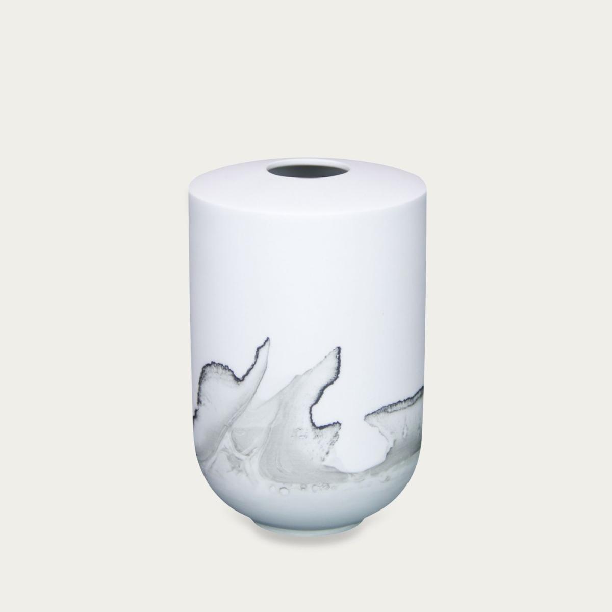 Black Tide Vase 14cm