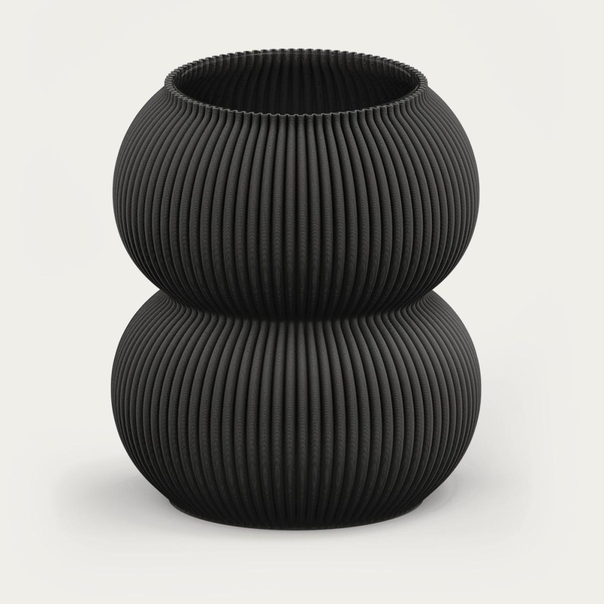Graphite Zayl 316g Vase – image 1
