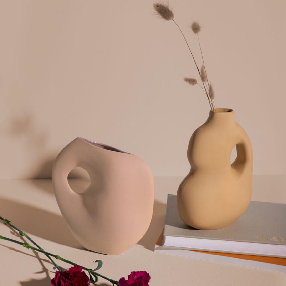 Blush Aura Vases – image 2