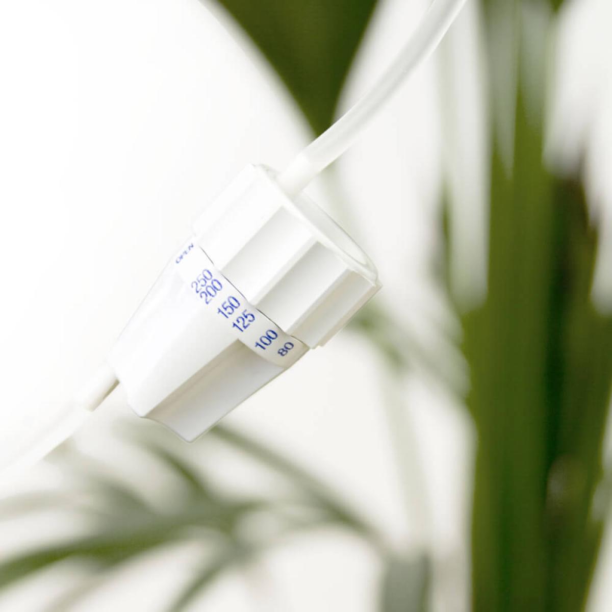 White I.V. Plant Pot – image 4