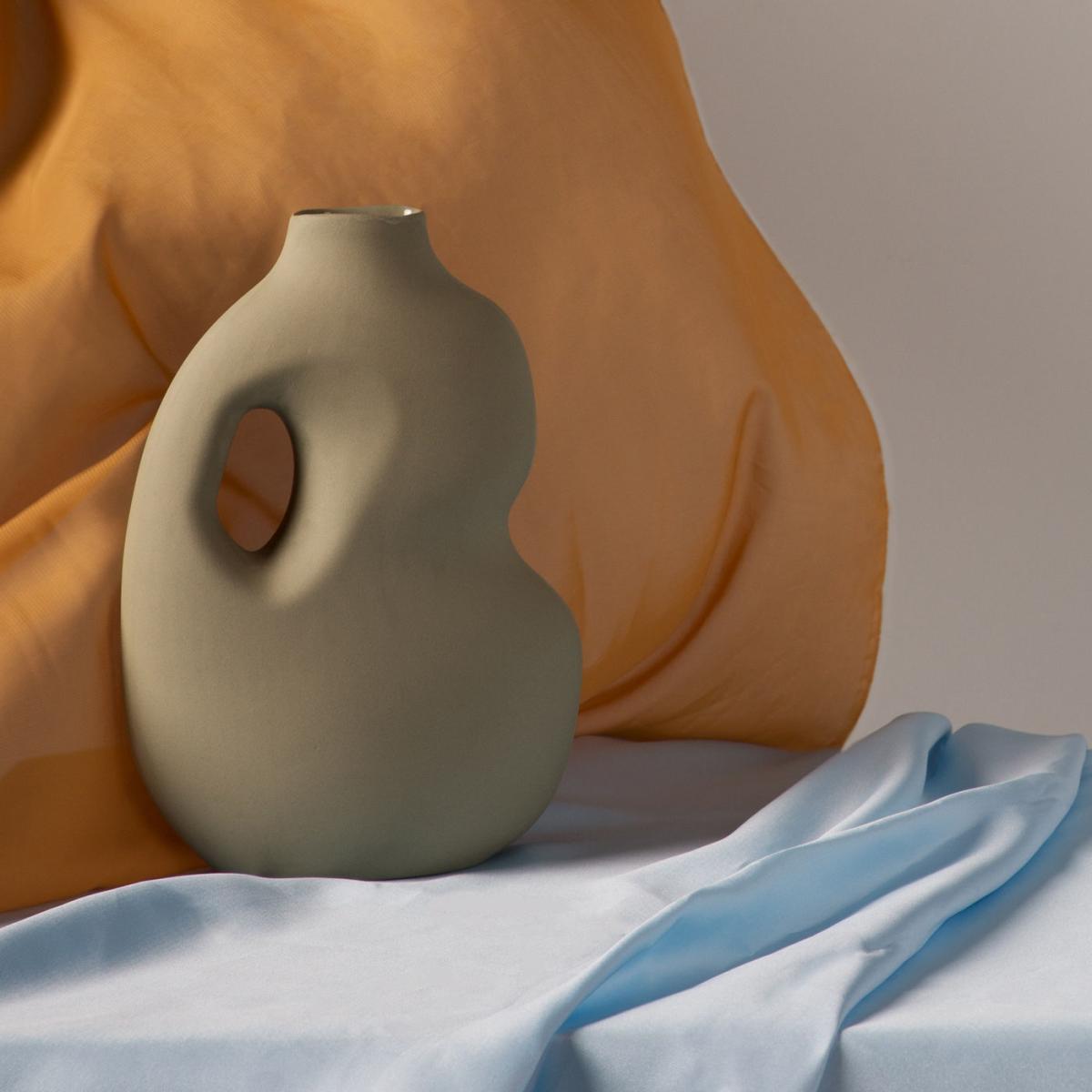 Sage Aura Vase II – image 2