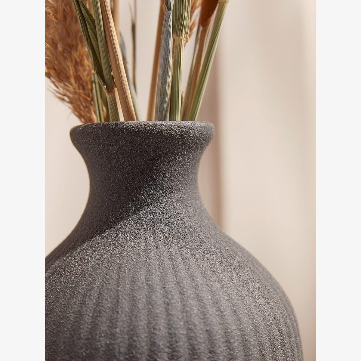 Black Lara Vase - Medium – image 1