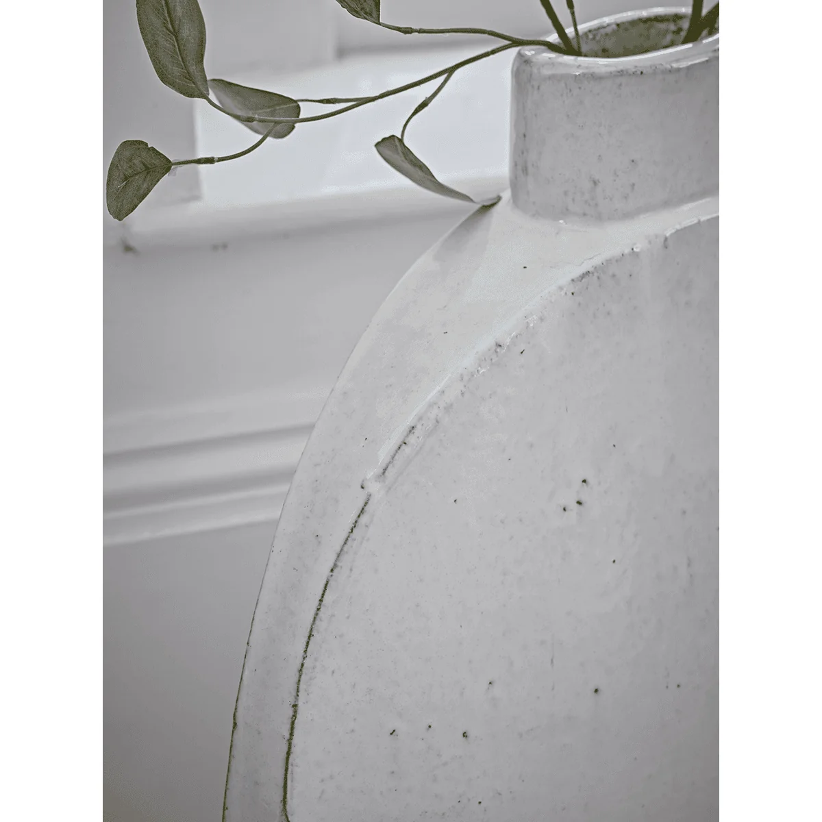 Oversized Decorative Vase – image 3