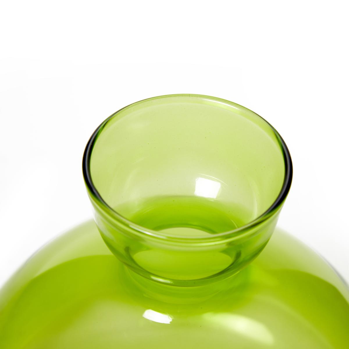 Avocado Vase in Grass Green By Ilex Studio – image 2
