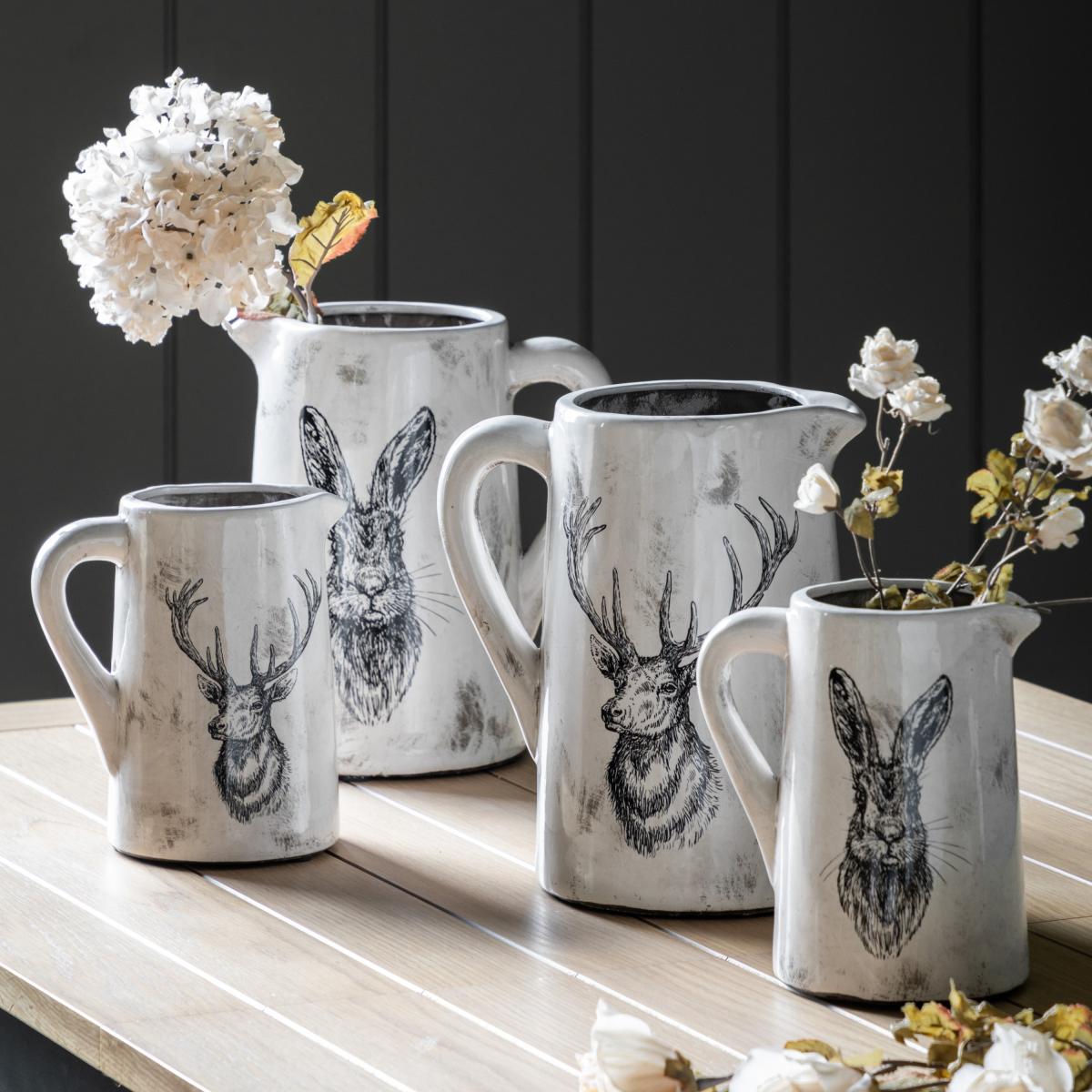 Stag Distressed Pitcher Vase White – image 2