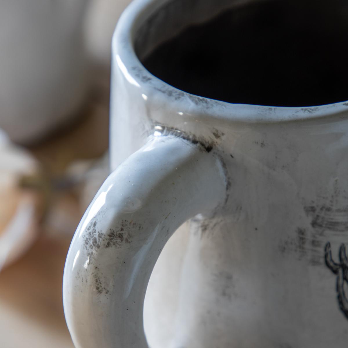 Stag Distressed Pitcher Vase White – image 5