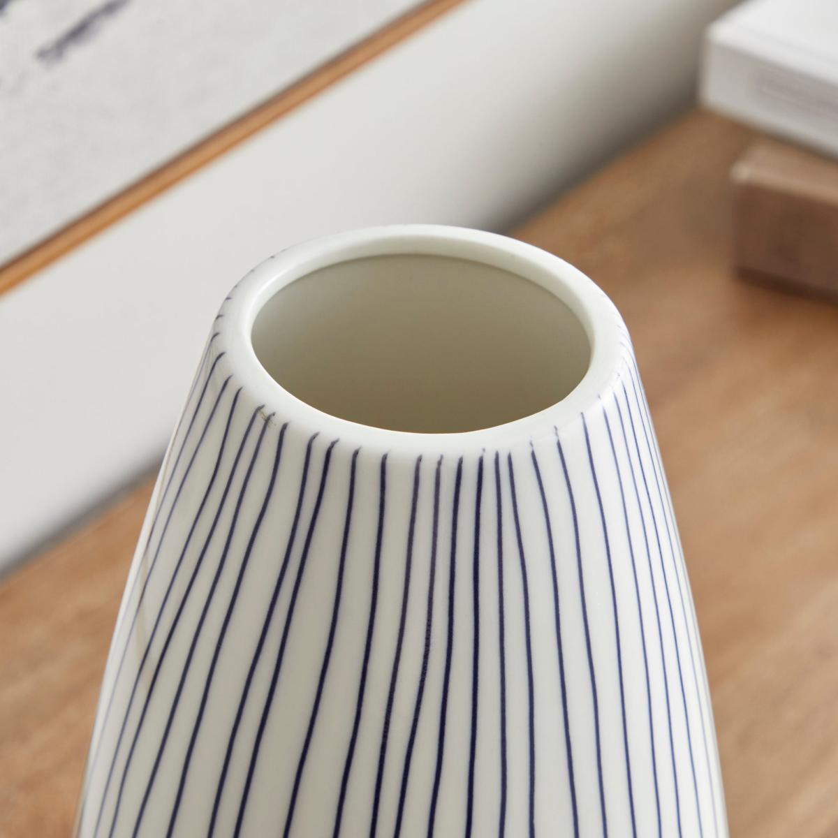 Coastal Ceramic Lines Vase White – image 2