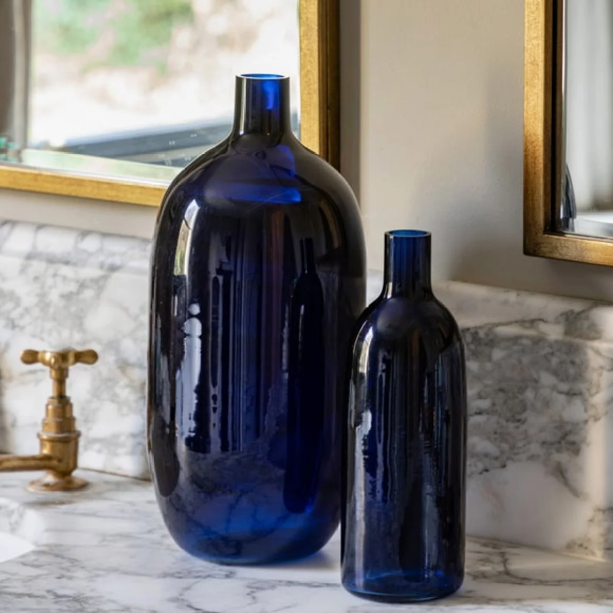 Cedar & Sage Santo Glass Bottle Vase – image 3