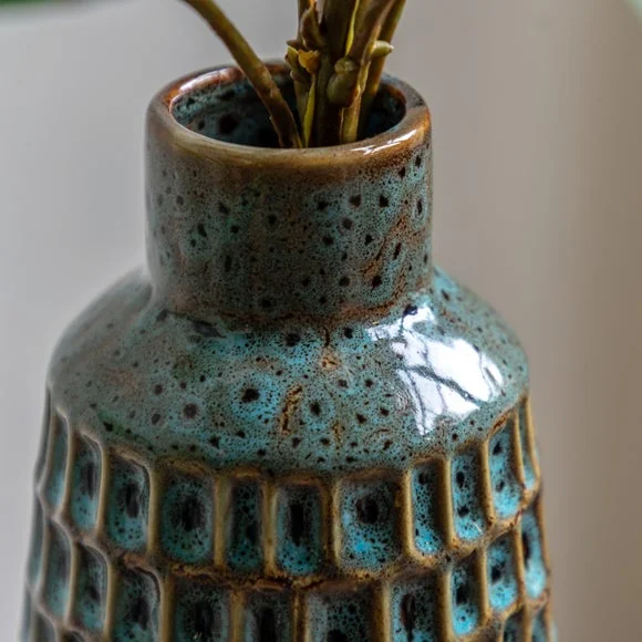 Cedar & Sage Set of 2 Reno Reactive Glaze Vases – image 3