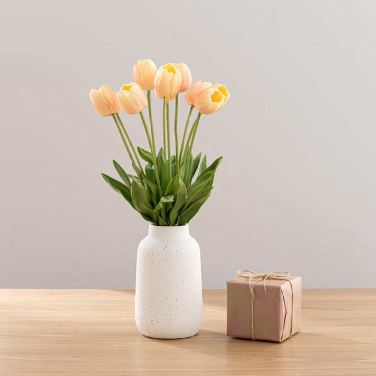 Artificial Tulip Bouquet in Vase & Pear & Gardinia Candle Gift Set – image 4