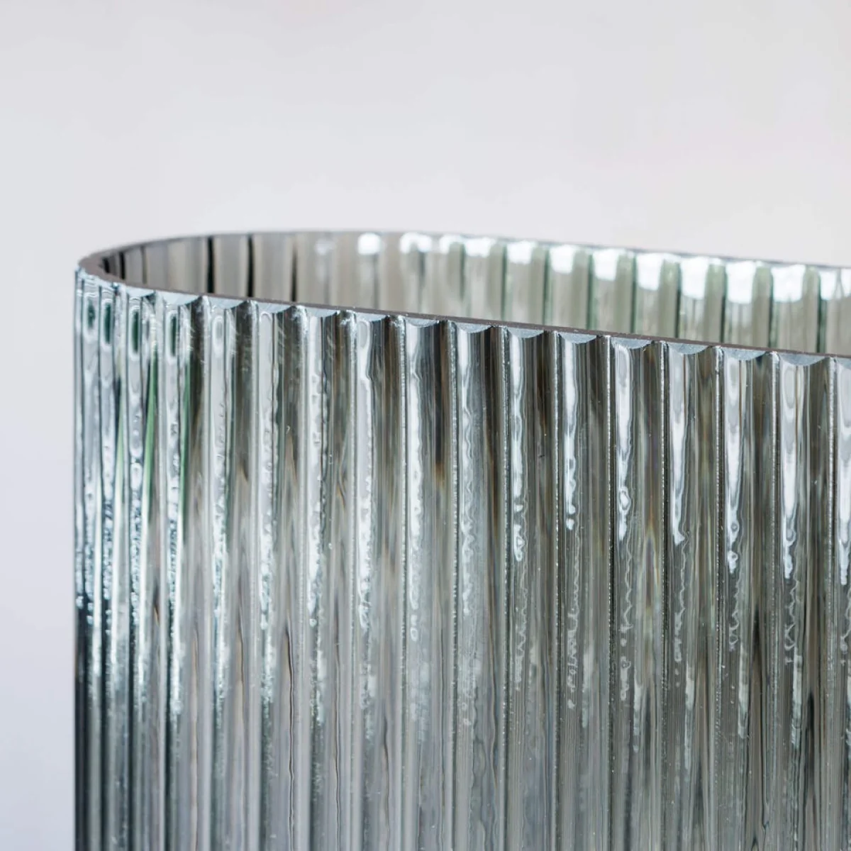 Grey Oblong Ribbed Glass Vase – image 4