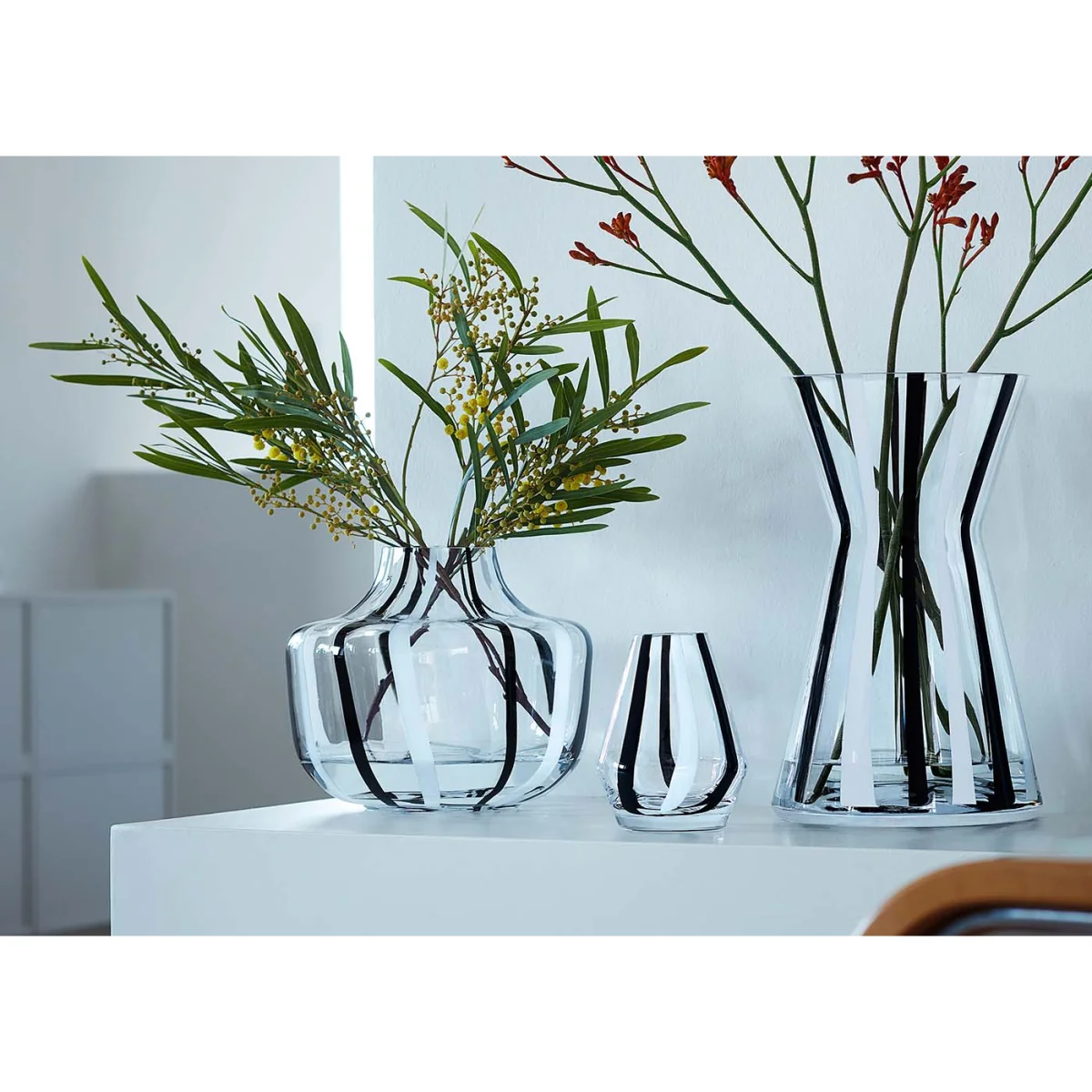 LSA Stripe Vase Black/White 14cm – image 2