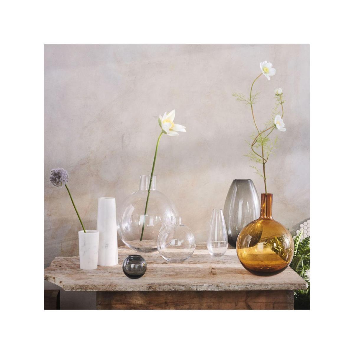 west elm Foundations Small Glass Vase, H23cm, Clear – image 8