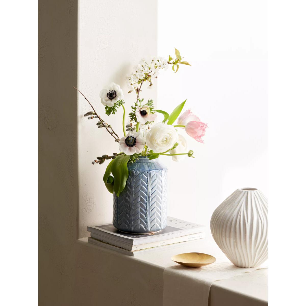 John Lewis & Partners Palm Vase, H21.5cm, Blue – image 4