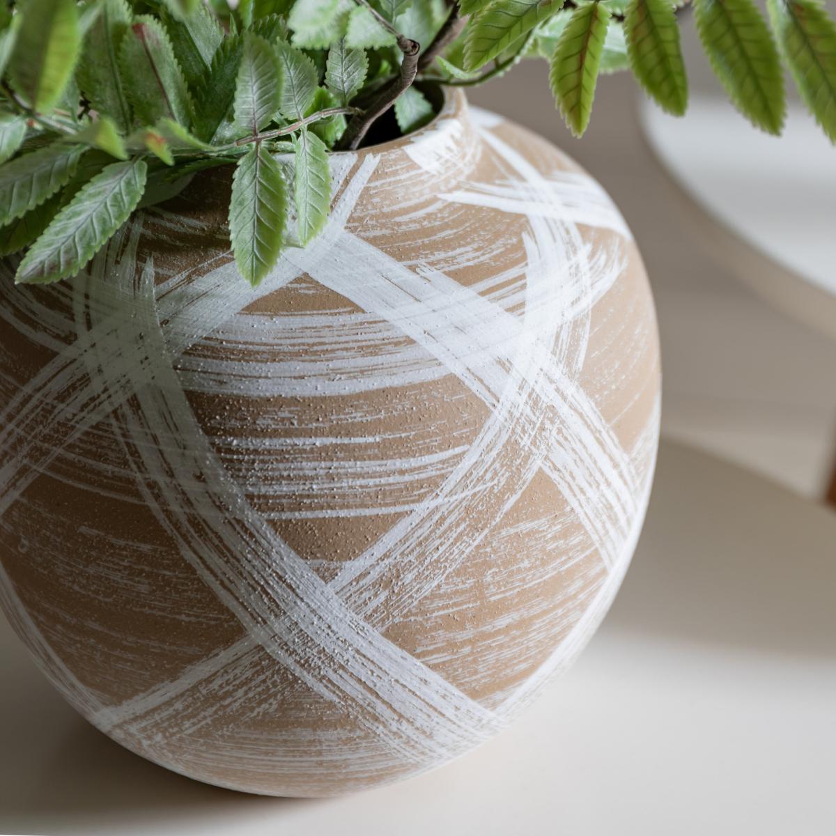 Tarka Small Vase – image 3