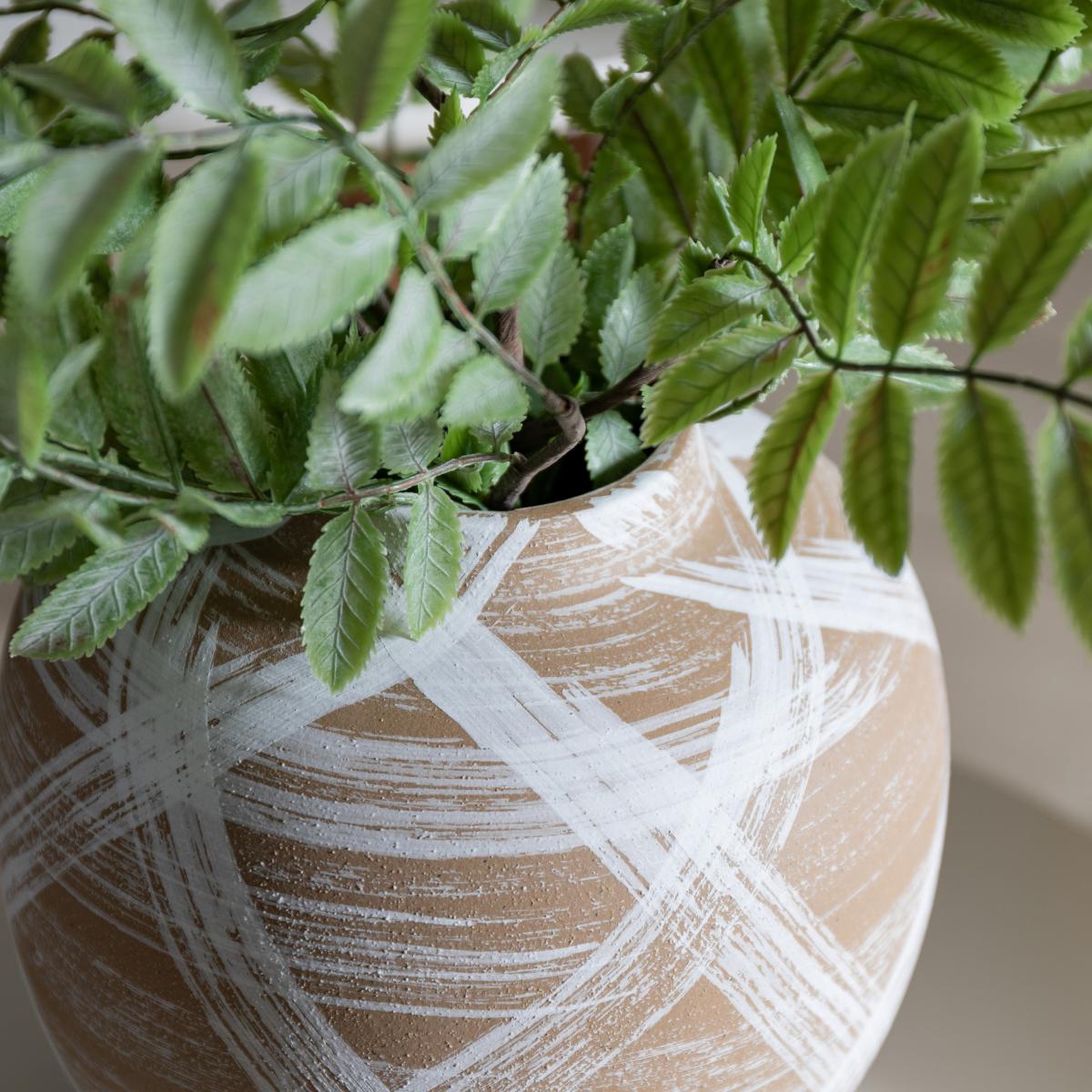Tarka Small Vase – image 4