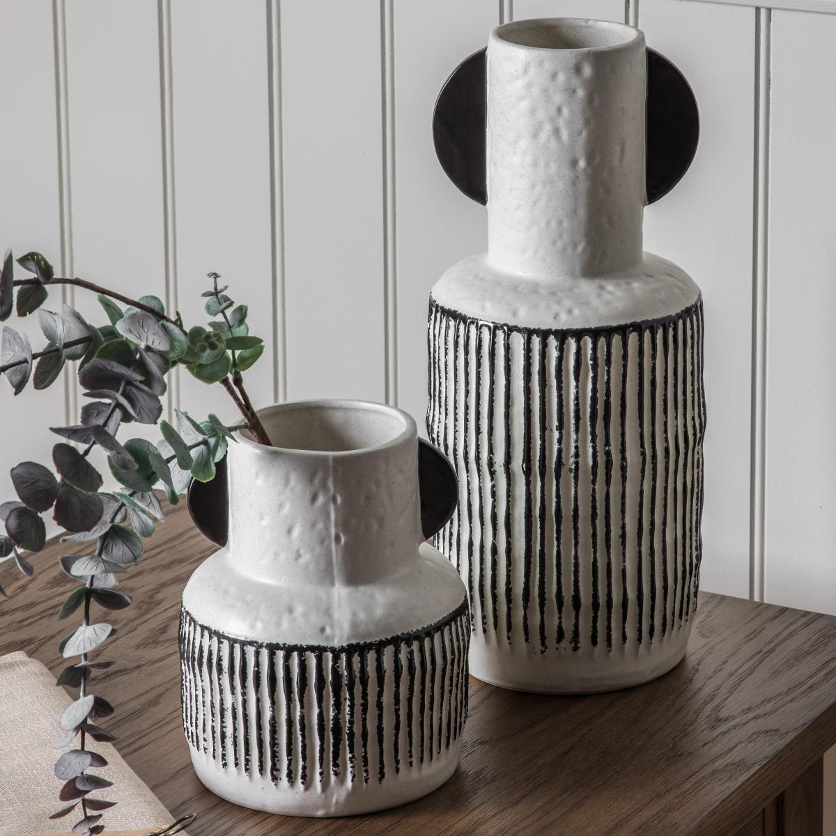 Seki Small Vase – image 3