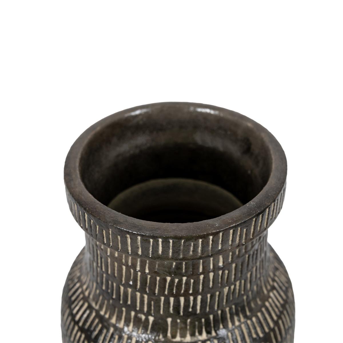Sgraffito Tall Vase - Black – image 4