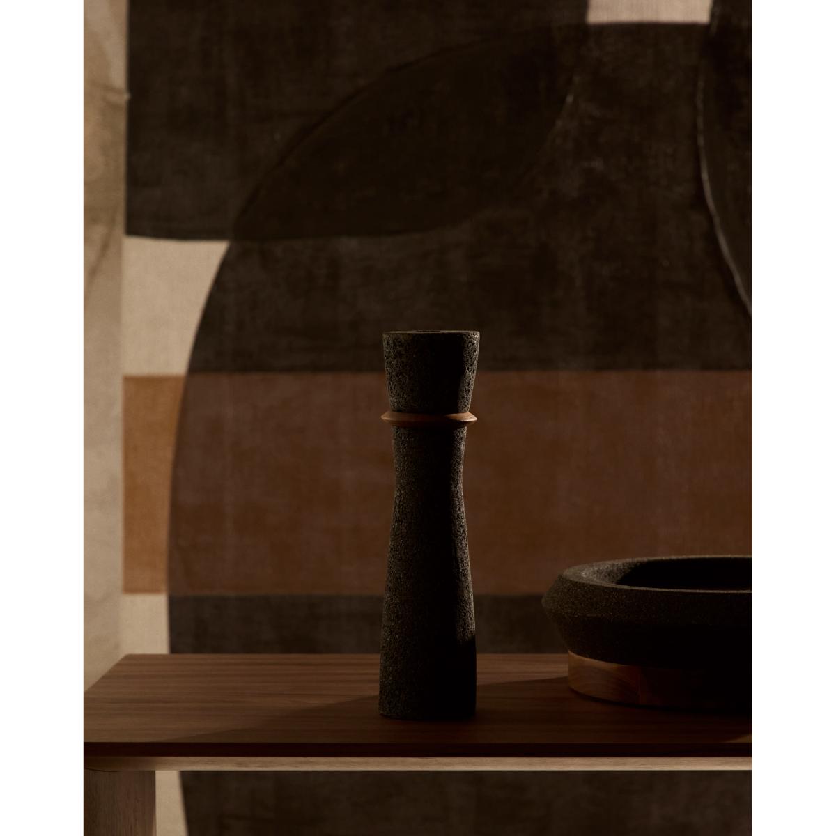 Naro stone vase with ring details 30cm – image 2
