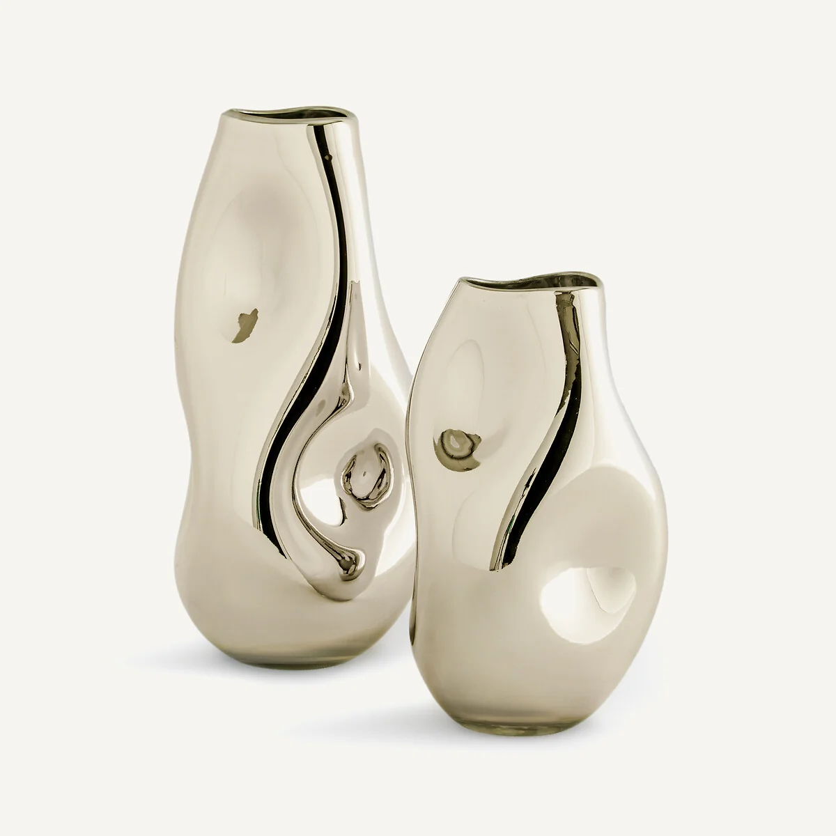 Cozi 43cm High Hand-Blown Metallic Glass Vase – image 5