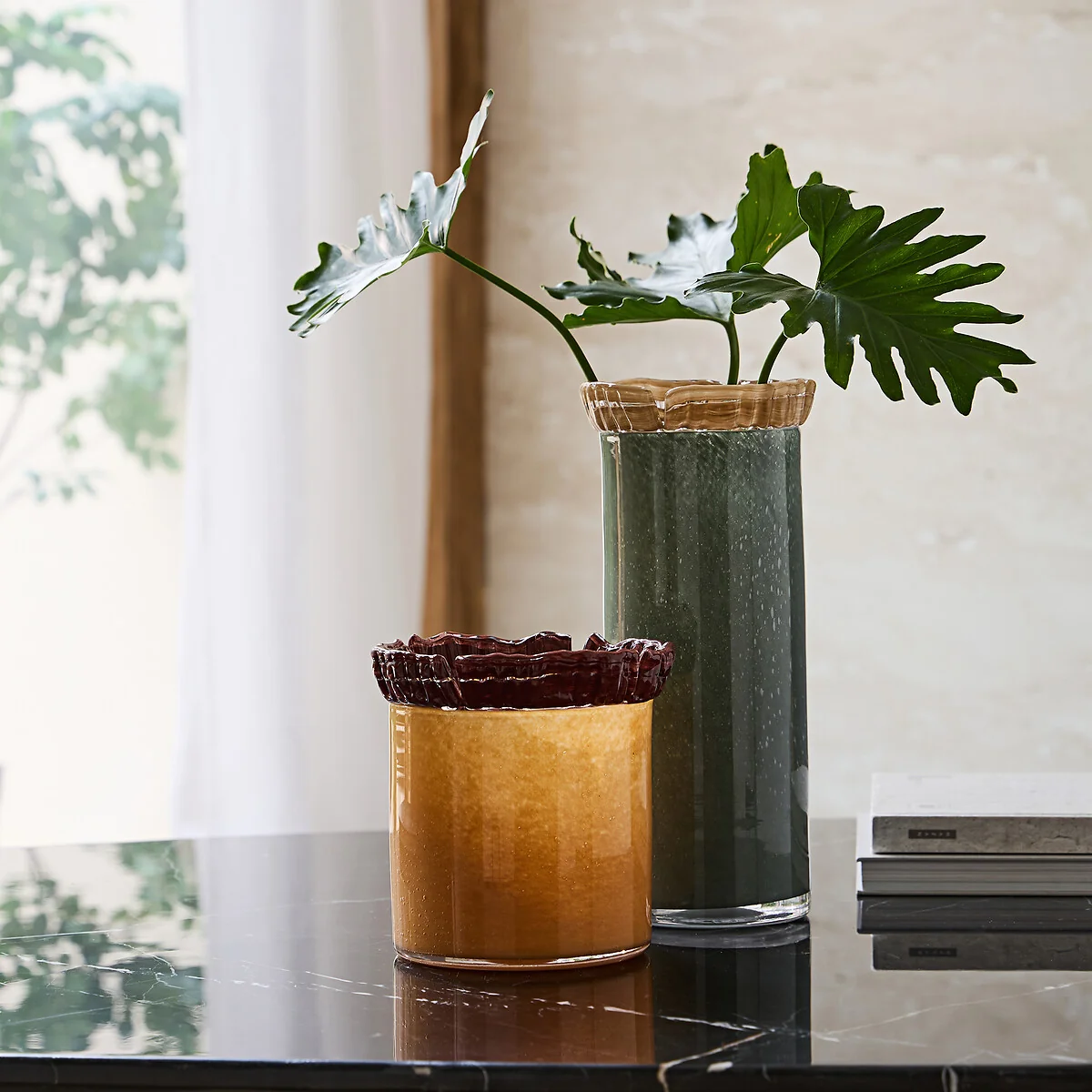 Eloria Chiselled Glass Vase H33cm – image 2