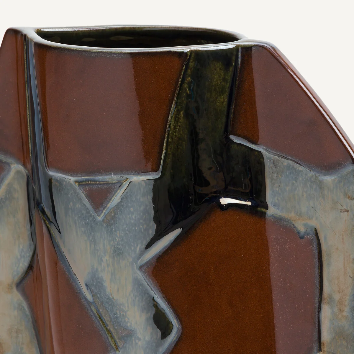 Iridyo Glazed Ceramic Vase – image 3