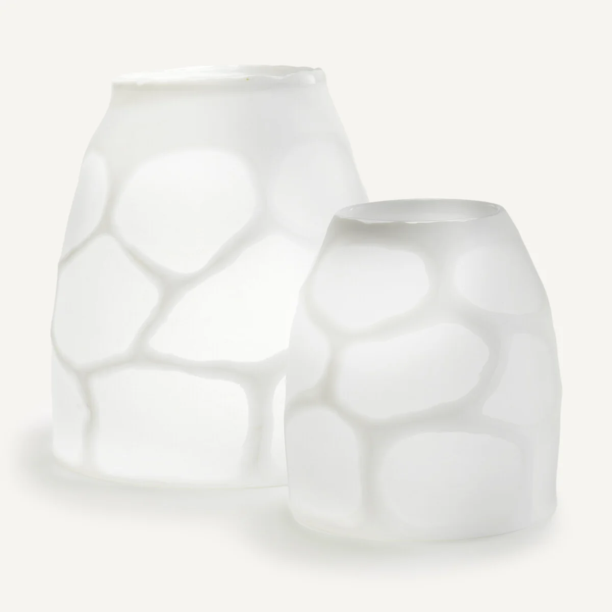 Arca Frosted Glass Vase, H28cm – image 5