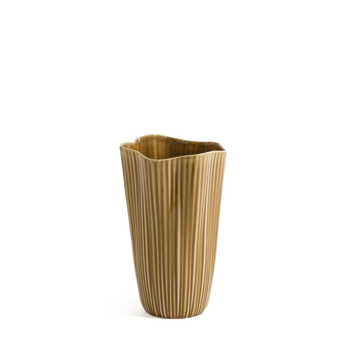 Akaria Textured Ceramic Vase – image 2