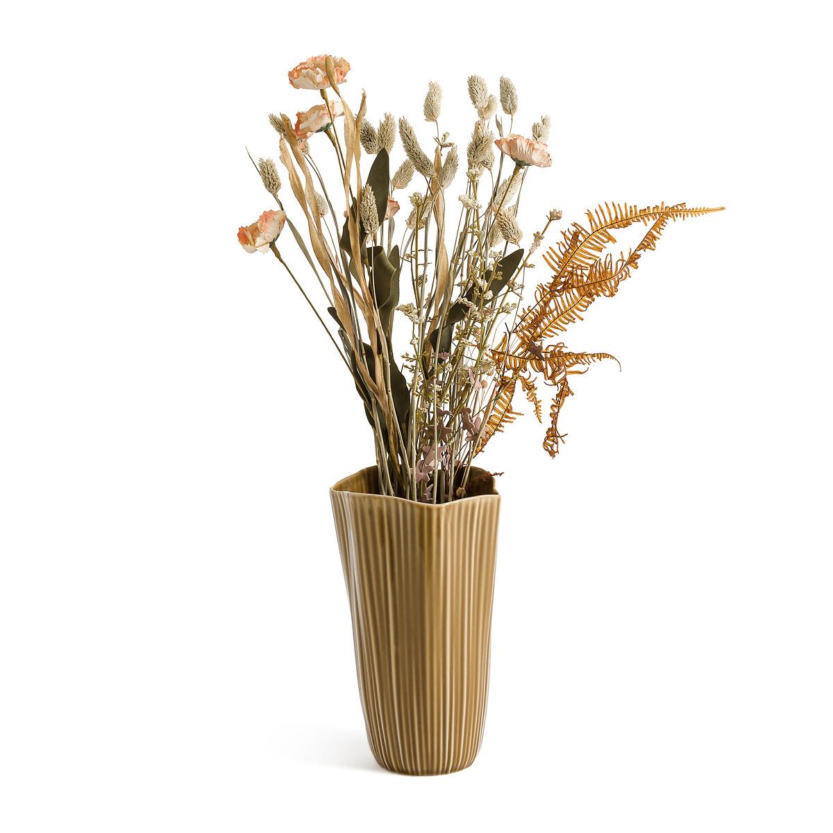 Akaria Textured Ceramic Vase – image 4