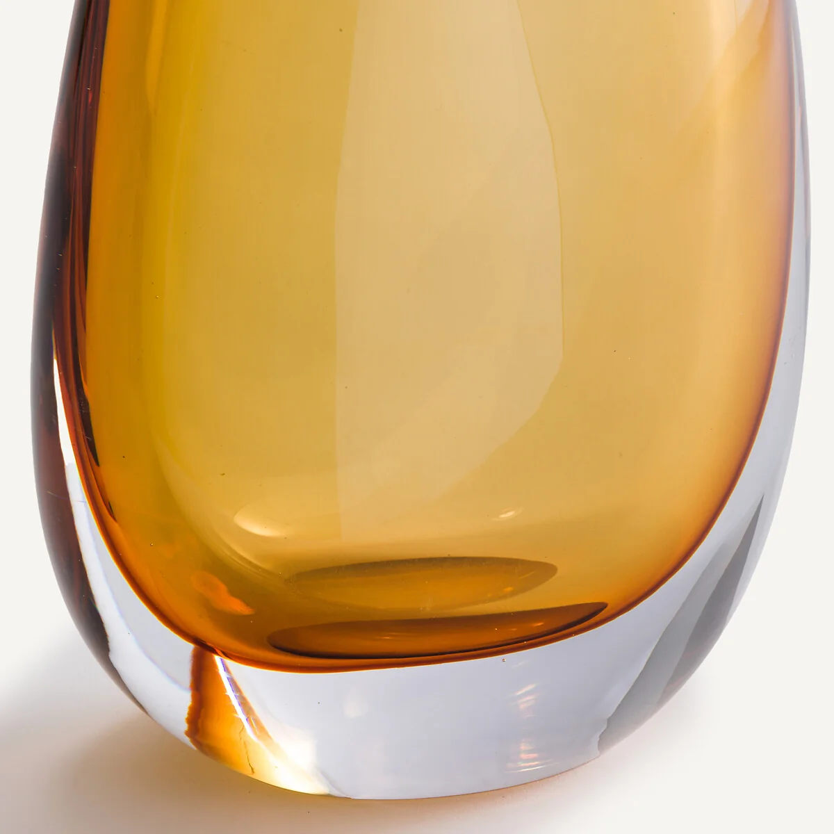 Myra Vase in Hand-Blown Glass H26.5cm – image 5