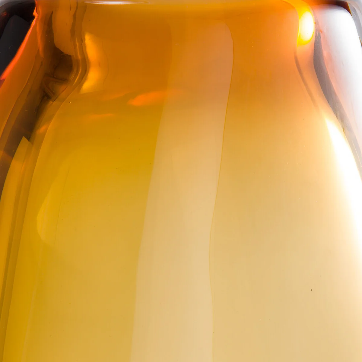 Myra Vase in Hand-Blown Glass H26.5cm – image 6