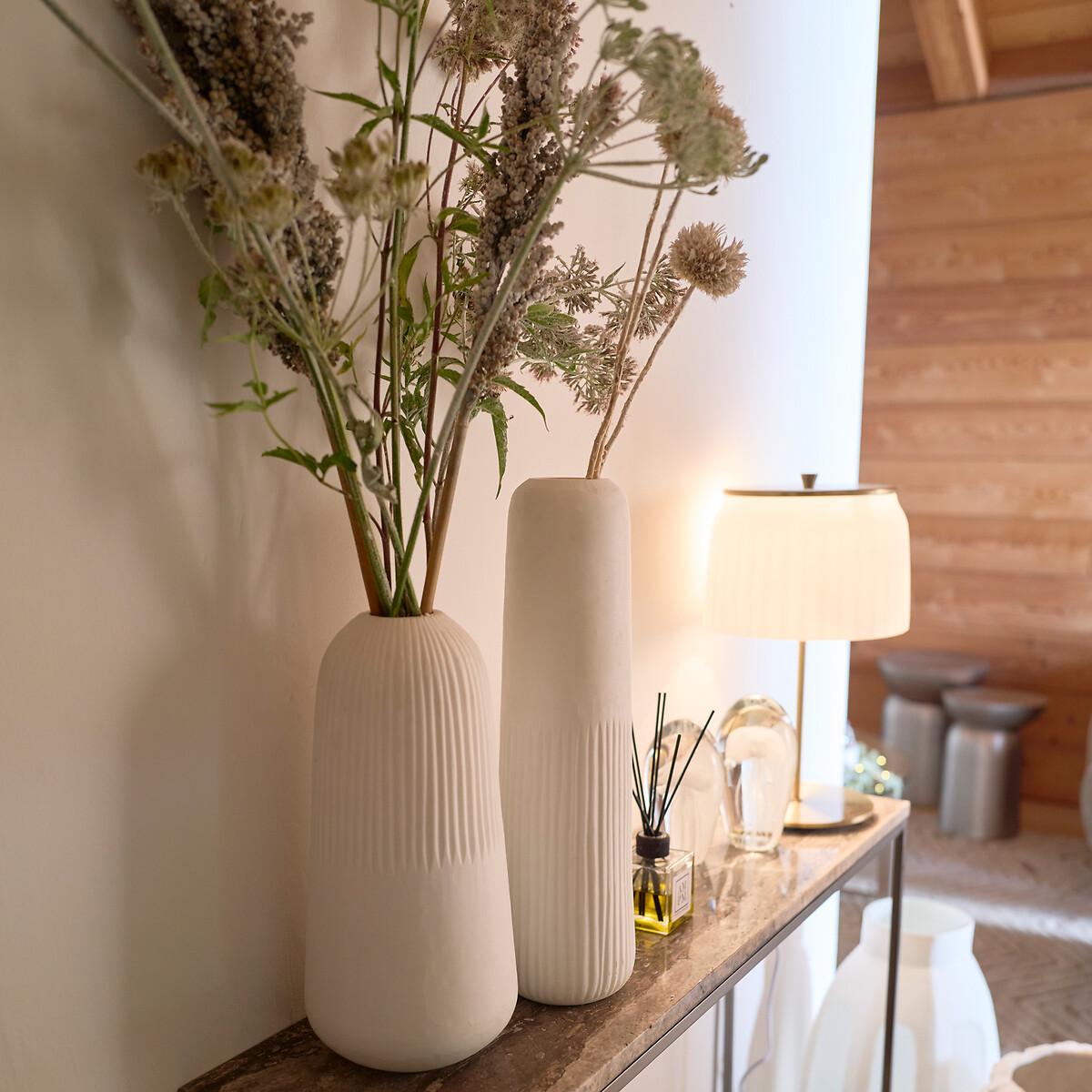 Mistrie Opaque Striated Glass Vase – image 10