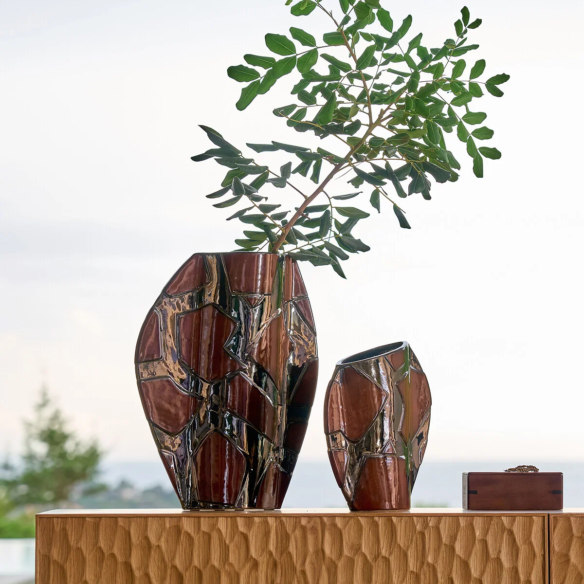 Iridyo Hand-Painted Ceramic Vase – image 2