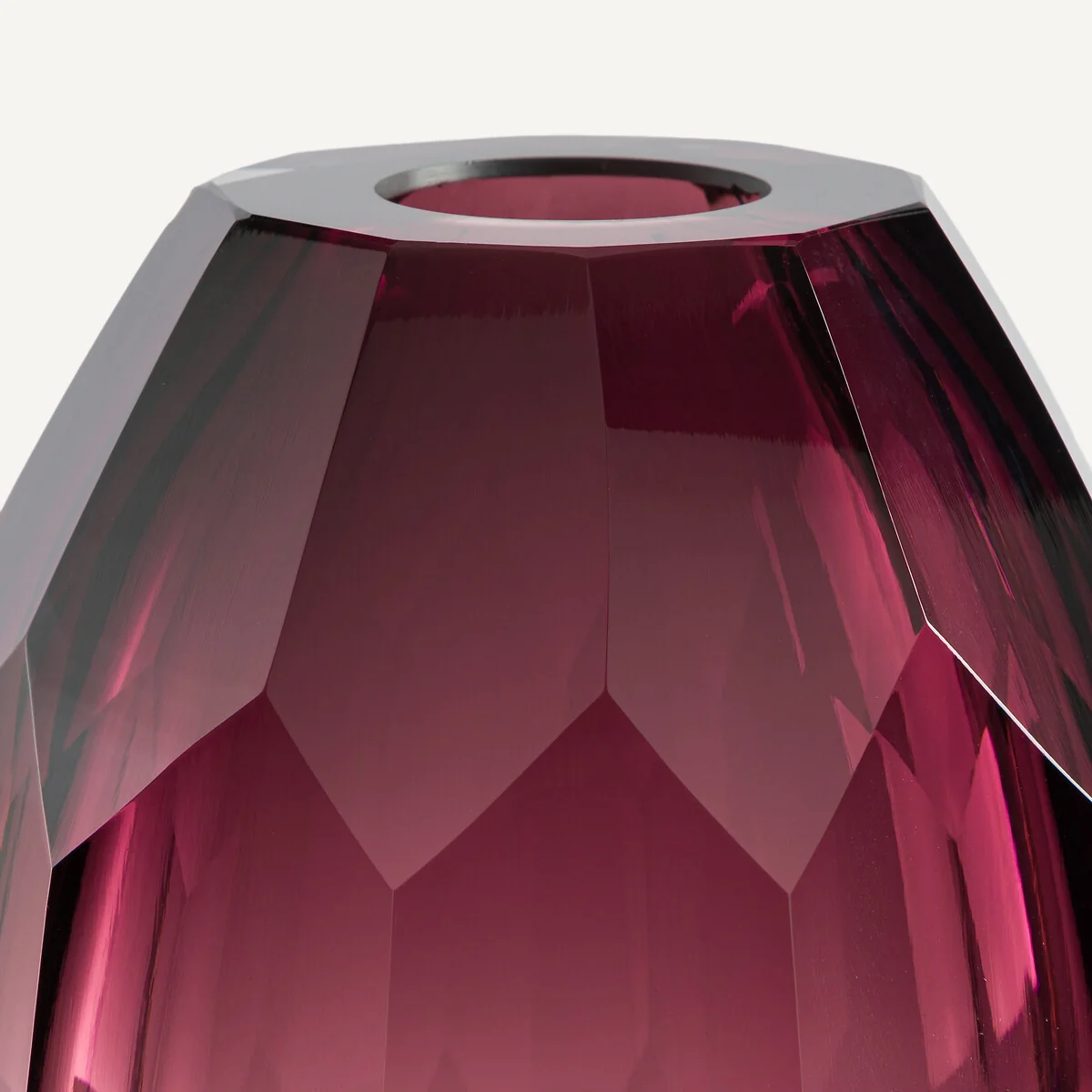 Veneto Burgundy Vase in Thick Glass – image 3