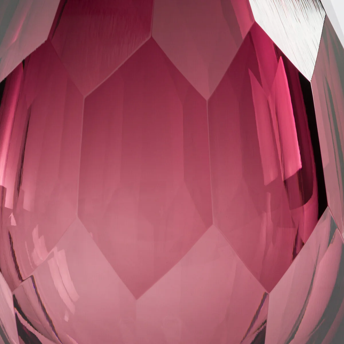 Veneto Burgundy Vase in Thick Glass – image 4