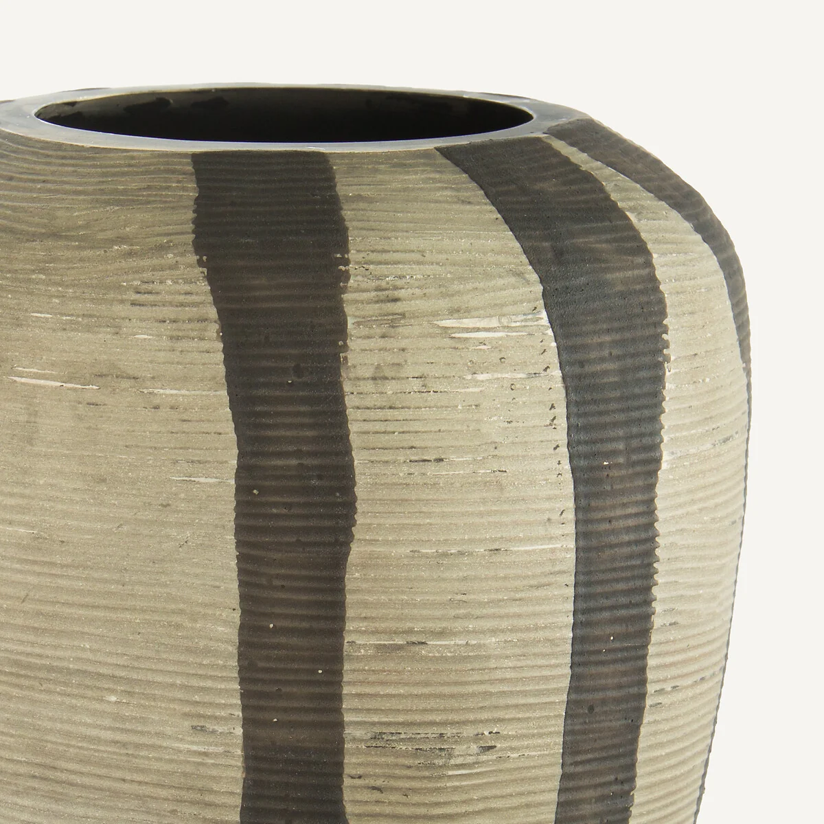 Heidi Vase in Matt Striped Painted Glass, H20.5cm – image 4